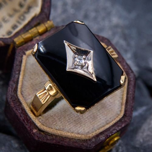 Classic Onyx & Diamond Ring Yellow Gold