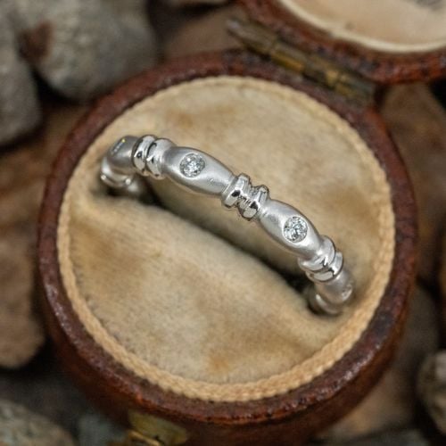 Pretty Diamond Band Ring 14K White Gold, Size 4.5