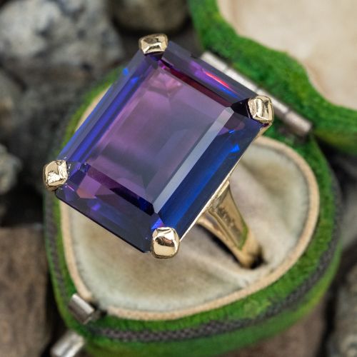 25 Carat Lab Created Color-Change Sapphire Cocktail Ring 14K Yellow Gold