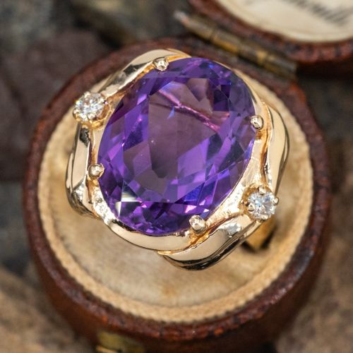 Amethyst Cocktail Ring w/ Diamond accents 14K Yellow Gold