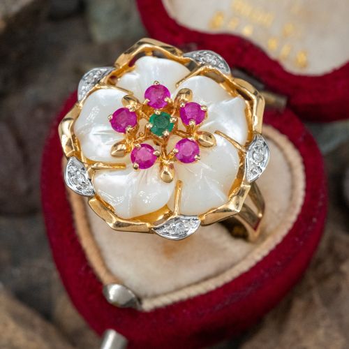 Carved Mother of Pearl Flower Ring 14K Yellow Gold