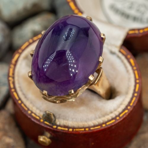 Vintage Oval Cabochon Amethyst Crown Ring 8K Yellow Gold
