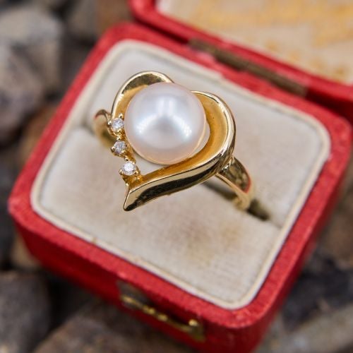 Heart Motif Pearl & Diamond Ring 14K Yellow Gold
