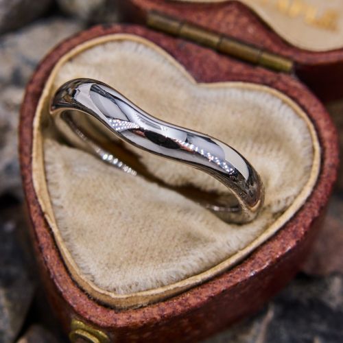 Elsa Peretti for Tiffany & Co. Curved Wedding Band Ring Platinum