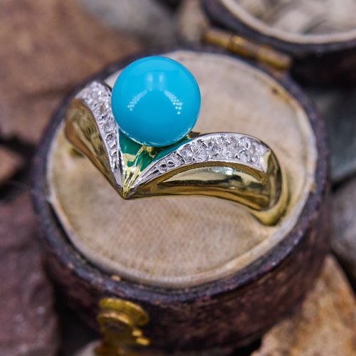 "V" Shaped Turquoise & Diamond Ring 14K Yellow Gold