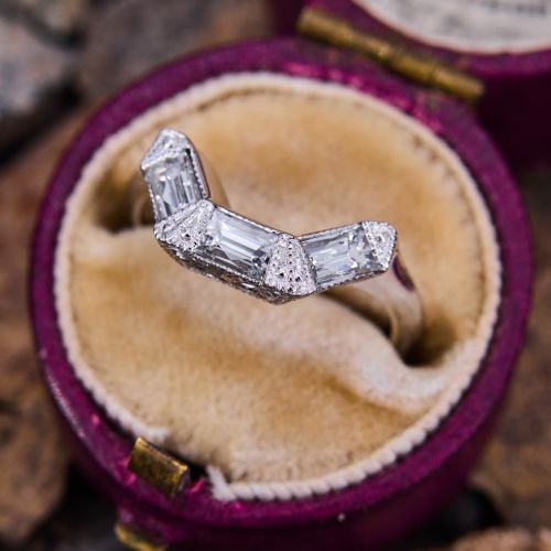 Gorgeous Curved Diamond Wedding Band Ring 18K White Gold