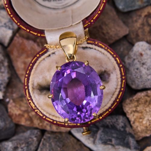 Charming Oval Amethyst Pendant Necklace 18K & 14K Yellow Gold 