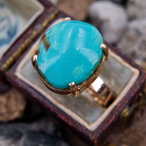 Hand Fabricated 1970s Turquoise Ring Yellow Gold 