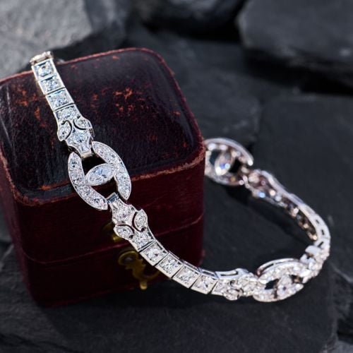 Art Deco Diamond Line Bracelet in Platinum, 7 Inches, 3.27 Carats Total