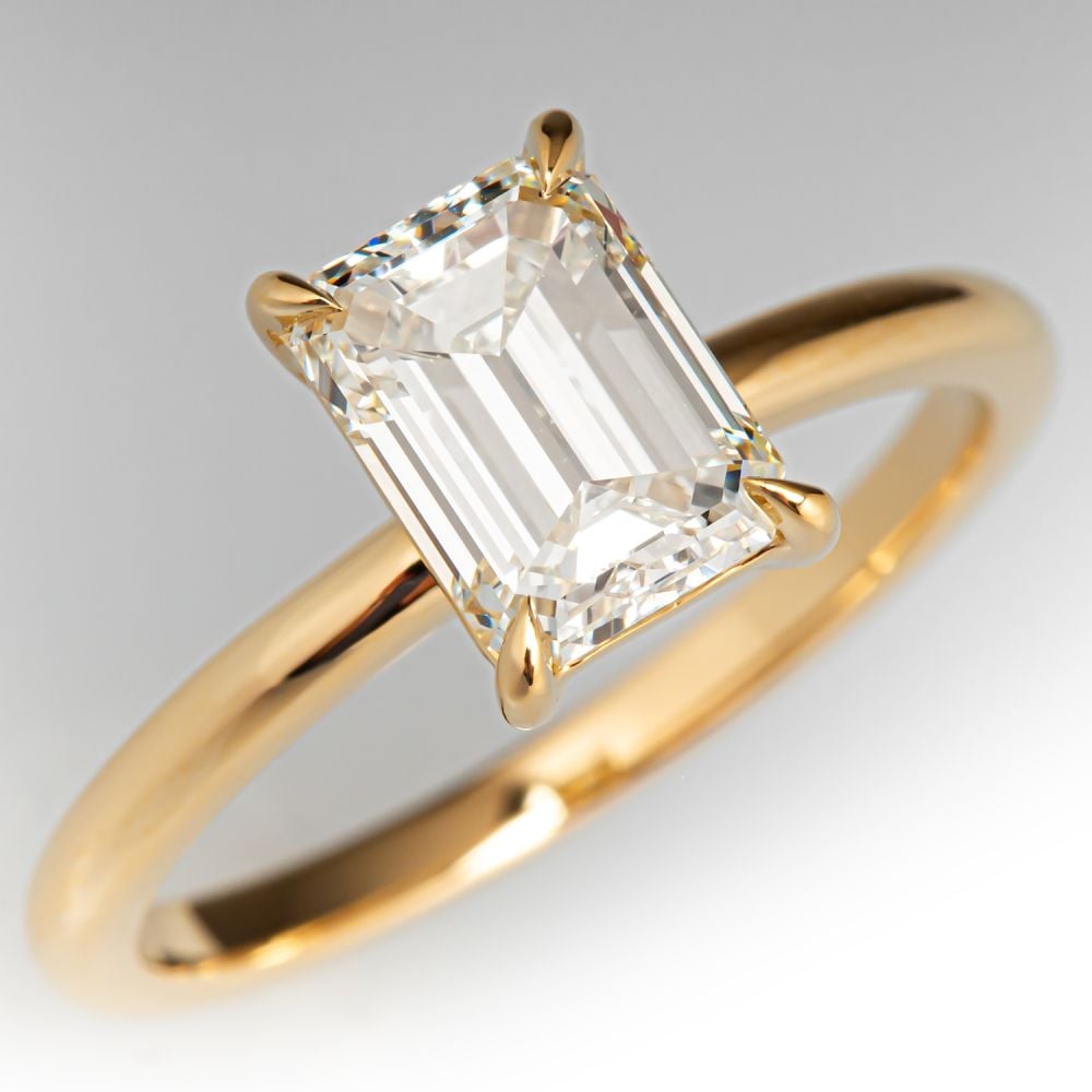 Emerald Cut Diamond Solitaire Engagement Ring 18K Yellow Gold 1 51Ct J Emerald Cut Diamond Solitaire Engagement Ring 18K Yellow Gold 1 51Ct J