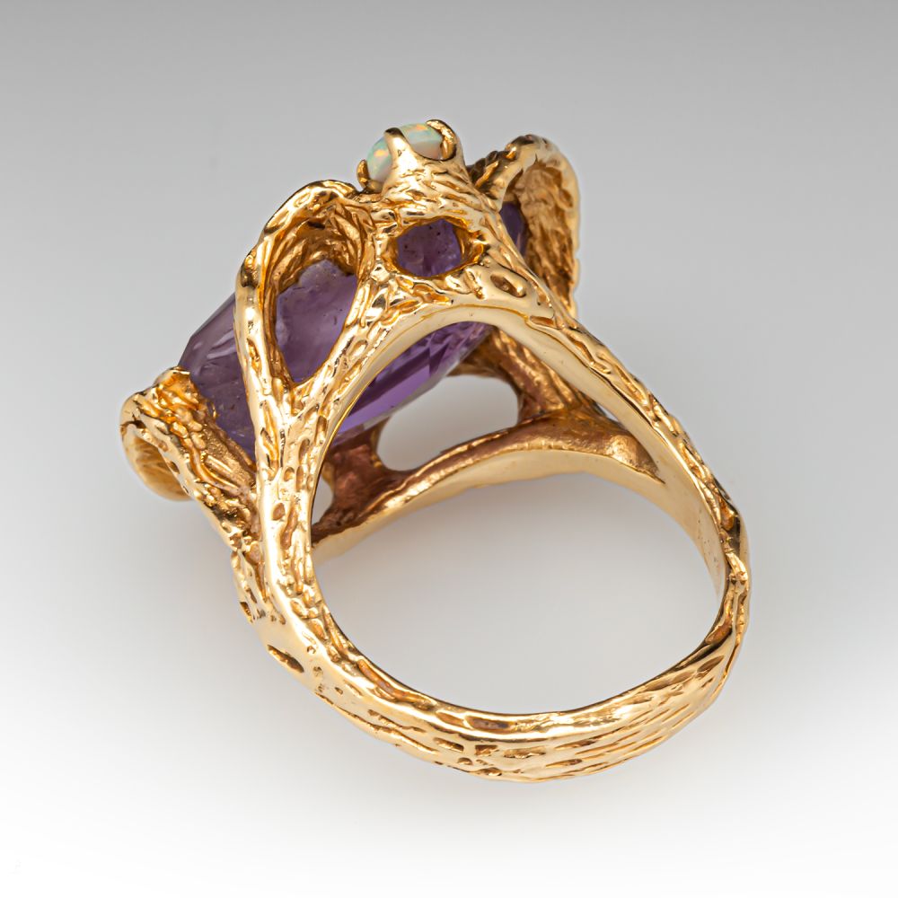 Wood Bark Texture Vintage Amethyst Intaglio Ring 14K Yellow Gold