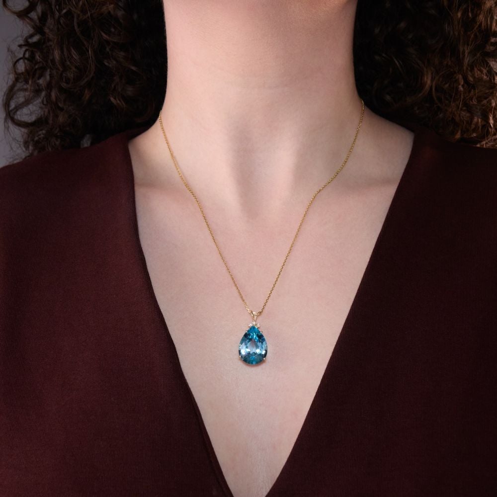 Pear Blue Topaz Pendant Necklace 14K Yellow Gold