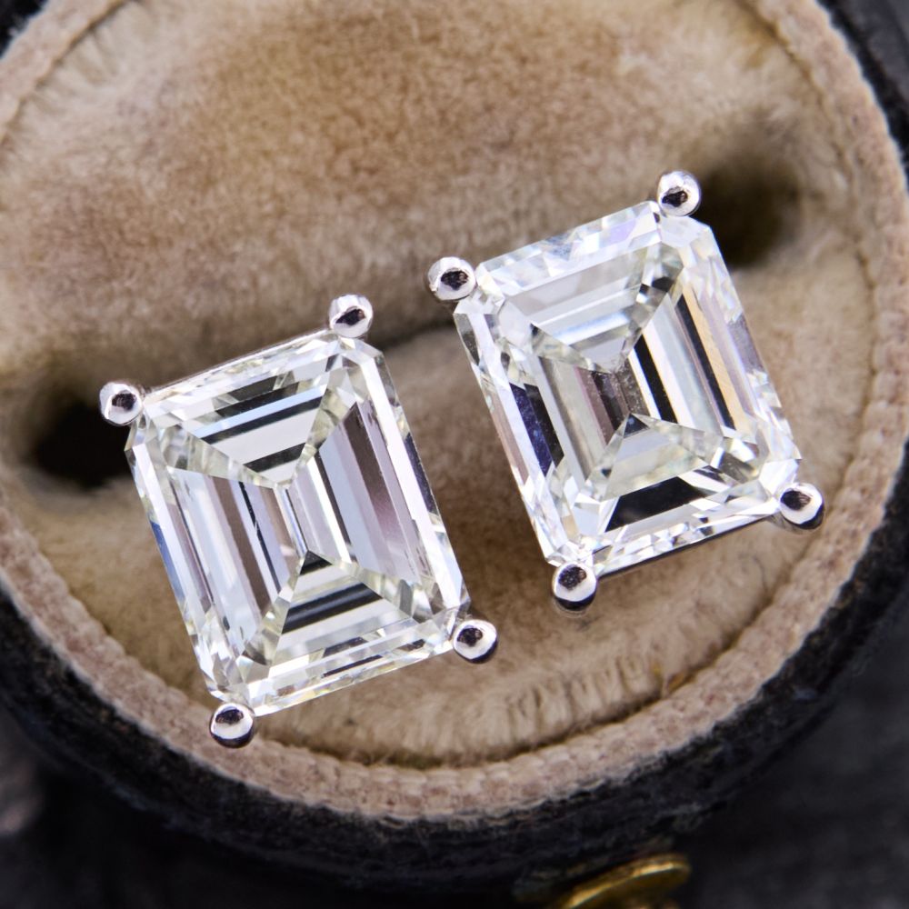 Natural Emerald Stud Earrings 14K White Gold - 0.66 TCW Round - Certified