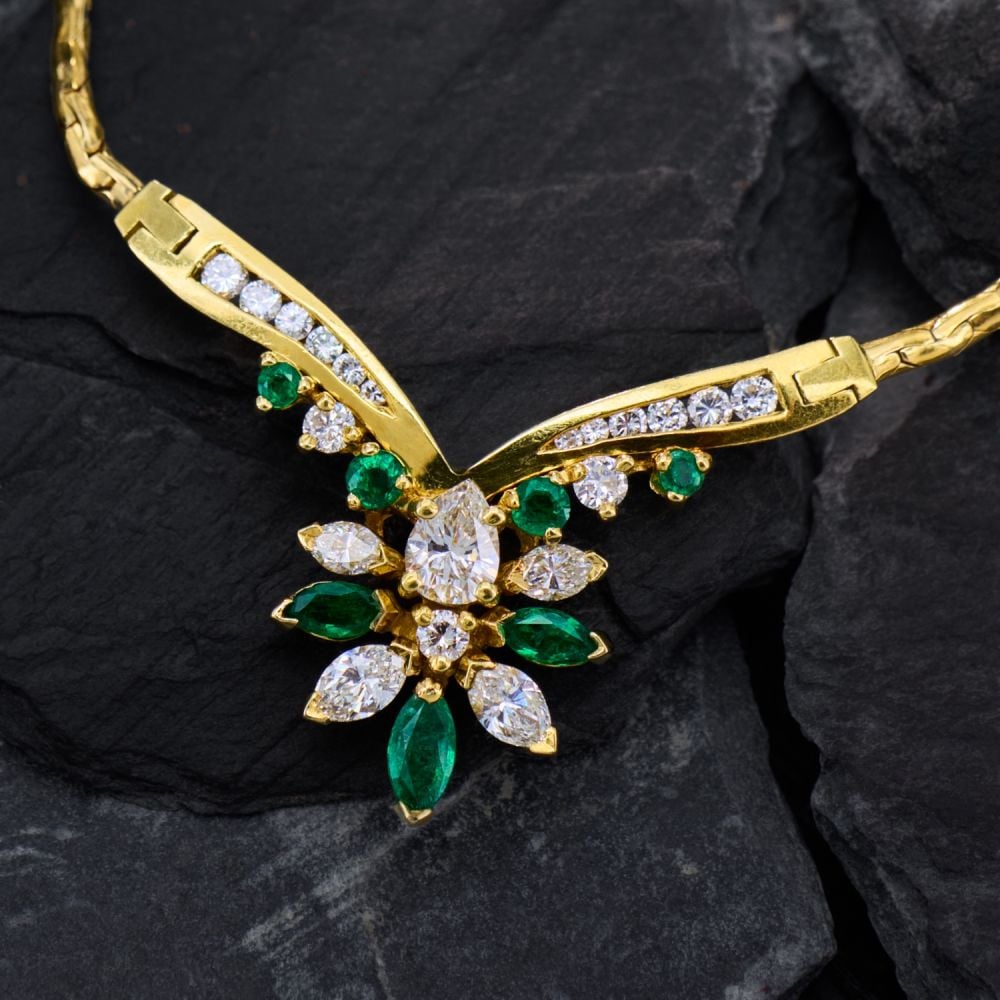 vintage emerald gold necklace