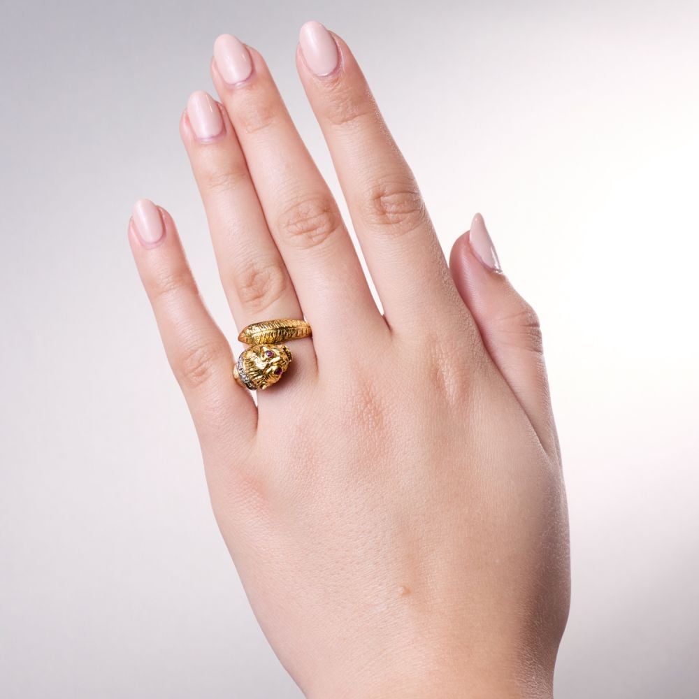 Ilias Lalaounis Lion Ring w/ Ruby Eyes & Diamond Accents 18K