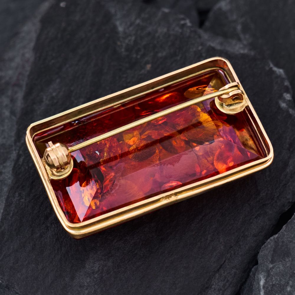 Vintage Faceted Amber Brooch Pin 8K Yellow Gold