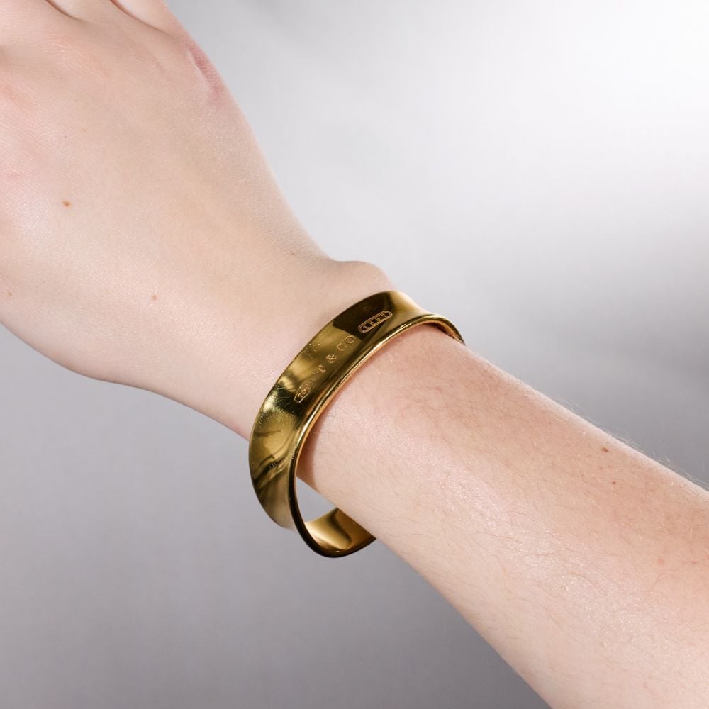 Tiffany & Co. Squared Bangle Bracelet 18K Yellow Gold