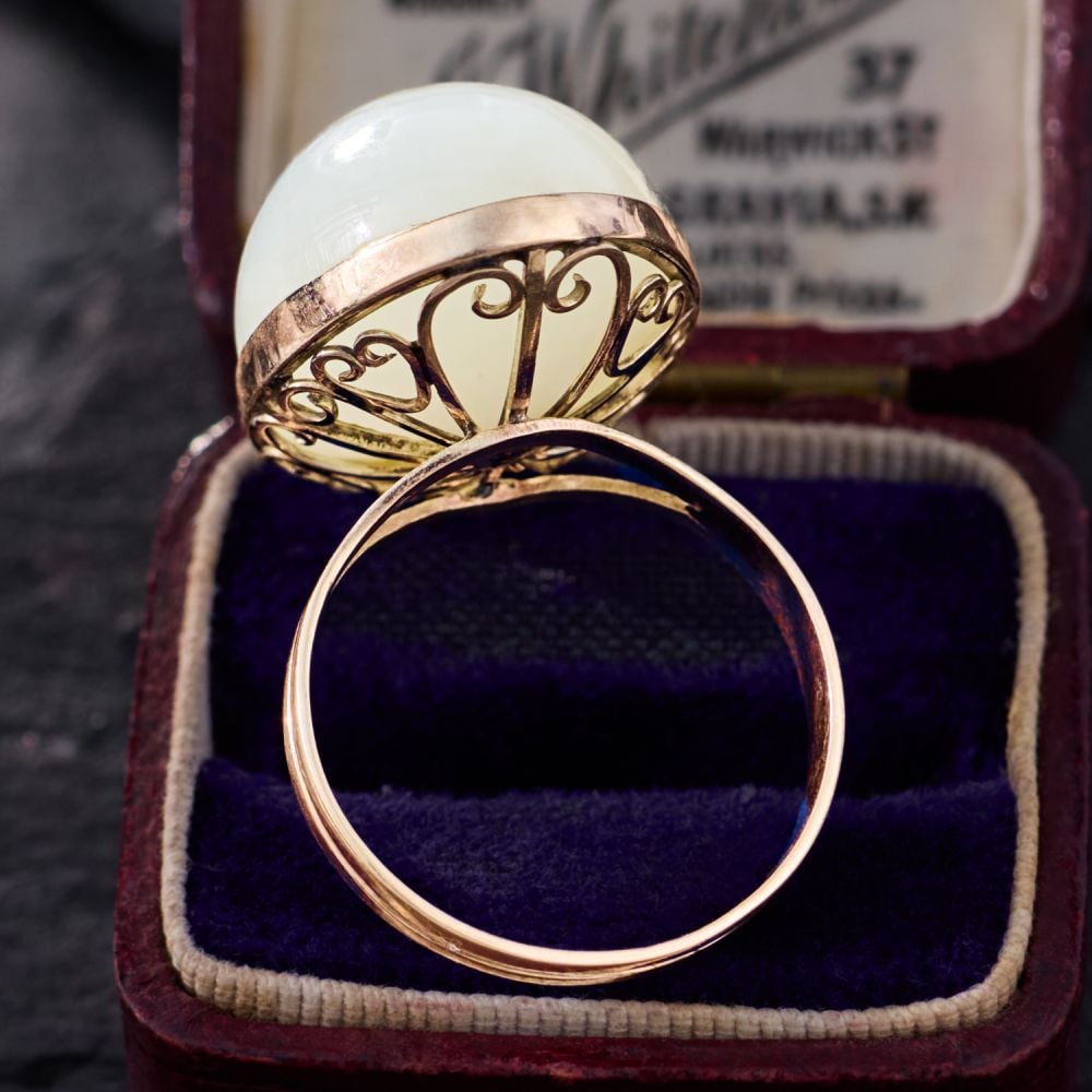 White Jade Cabochon Ring Yellow Gold