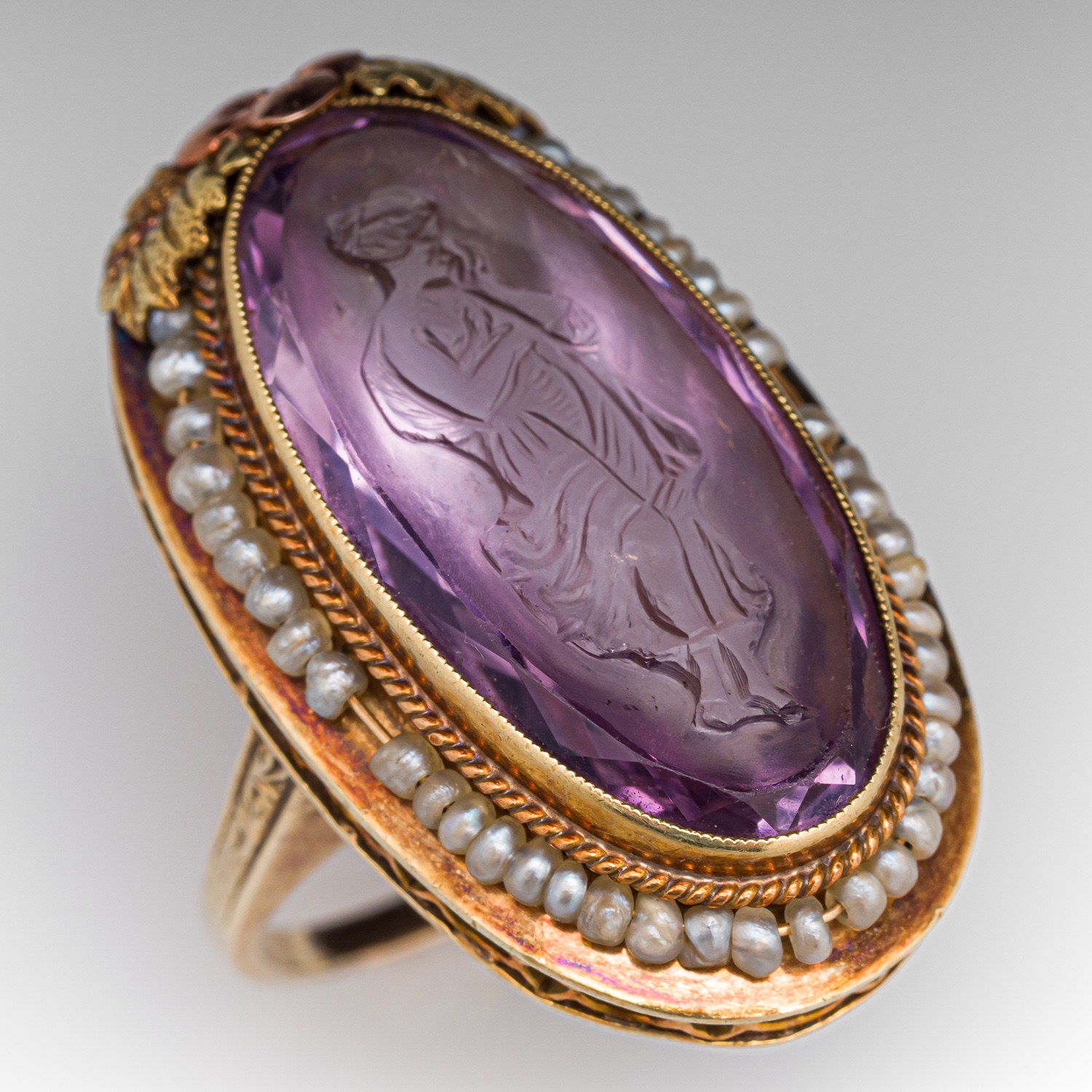 Pince à Écharpe Vintage - Camée Verre Moulé Améthyste & Agate - Ton Doré - Occasion