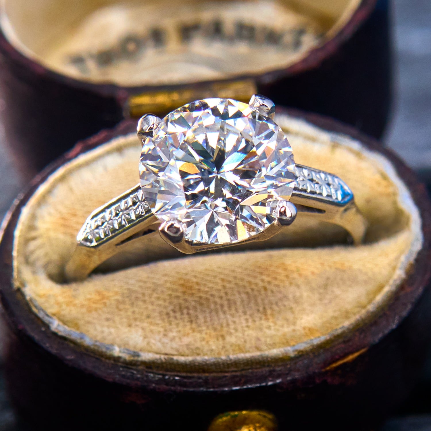 2.81Ct F/VS1 Lab Diamond In 1950s Mounting Platinum