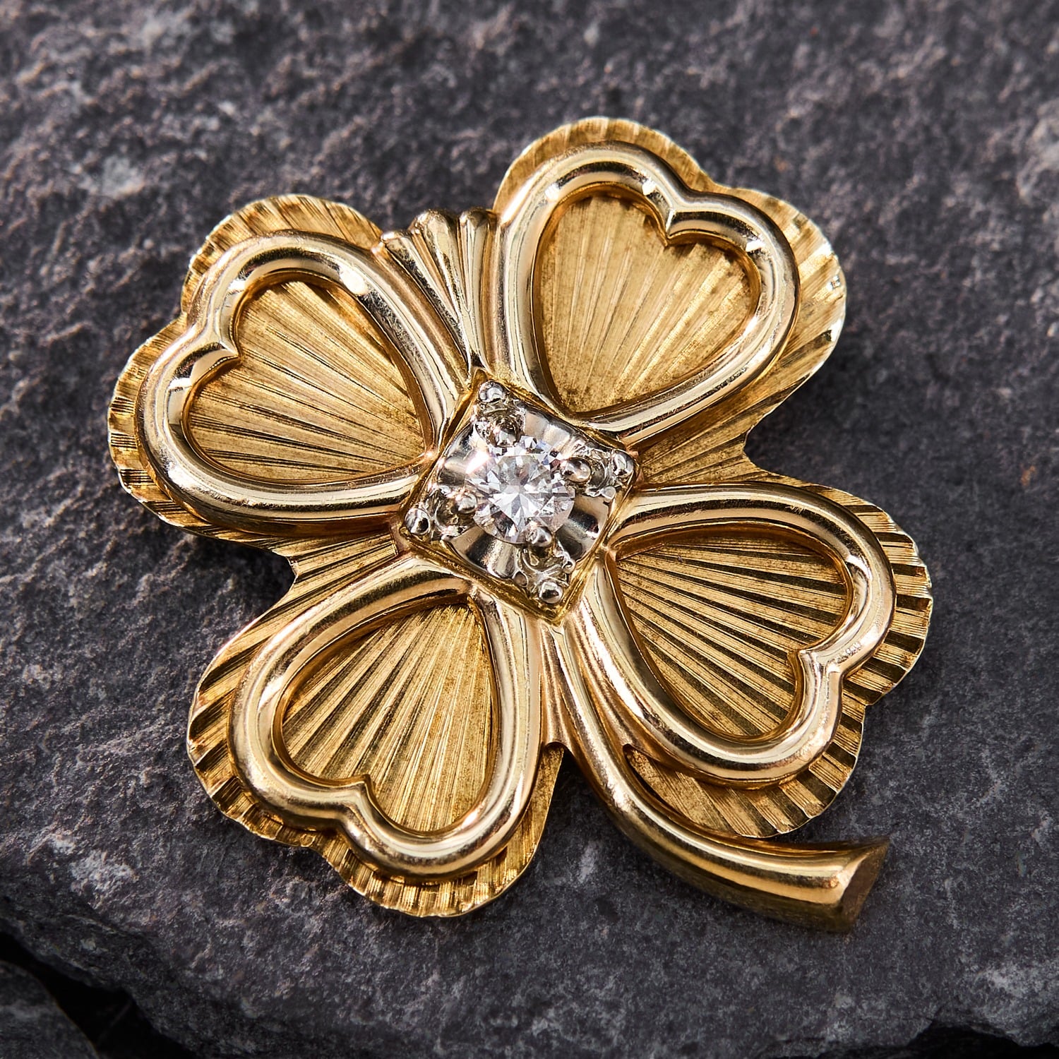 Rhinestone Brooch Pin For Women - Gold Flower Circle Lapel Pin, Gift Box Included, For Scarves & Blazers - View #3