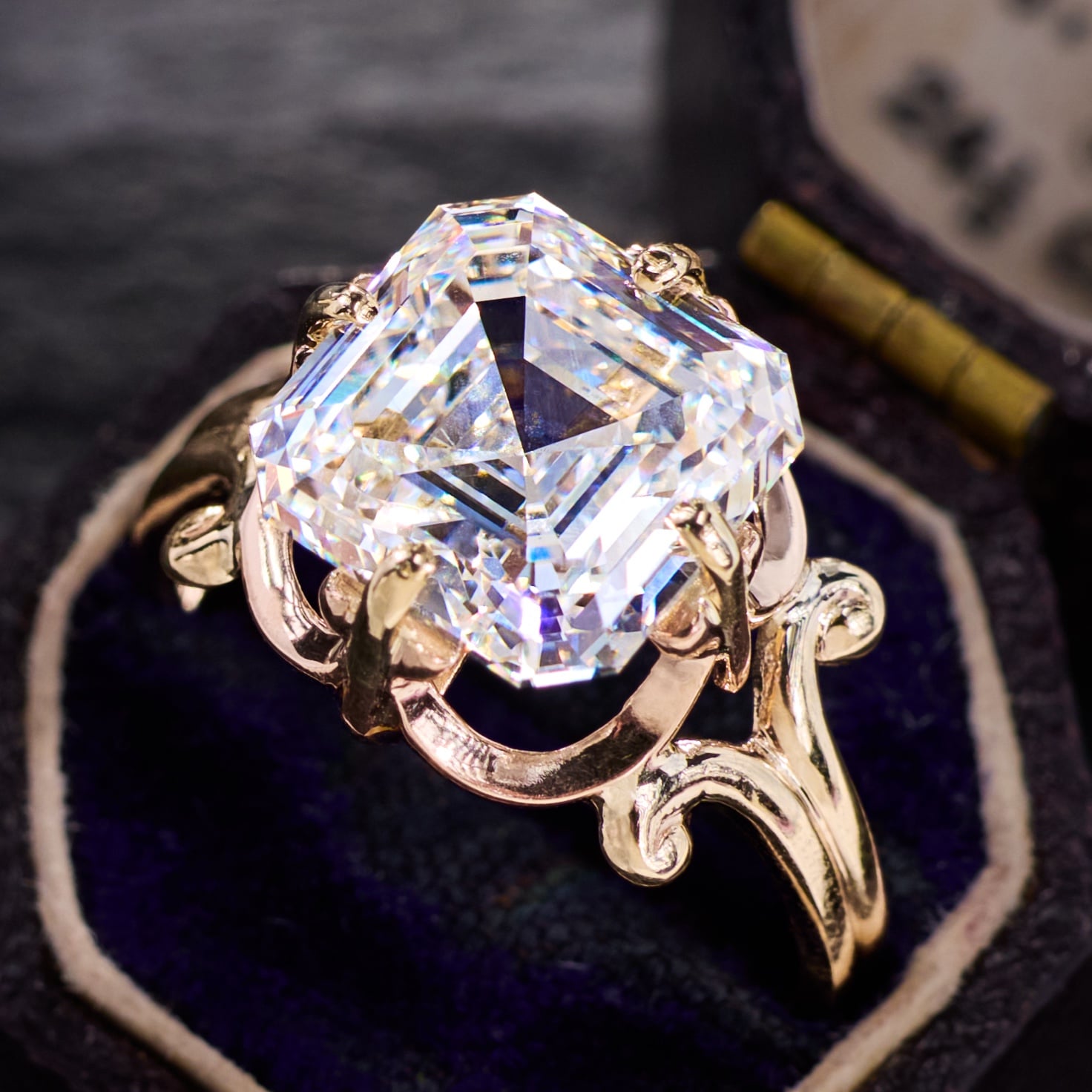 【source object】Antique Diamond Ring 14.5 82874a.jpg